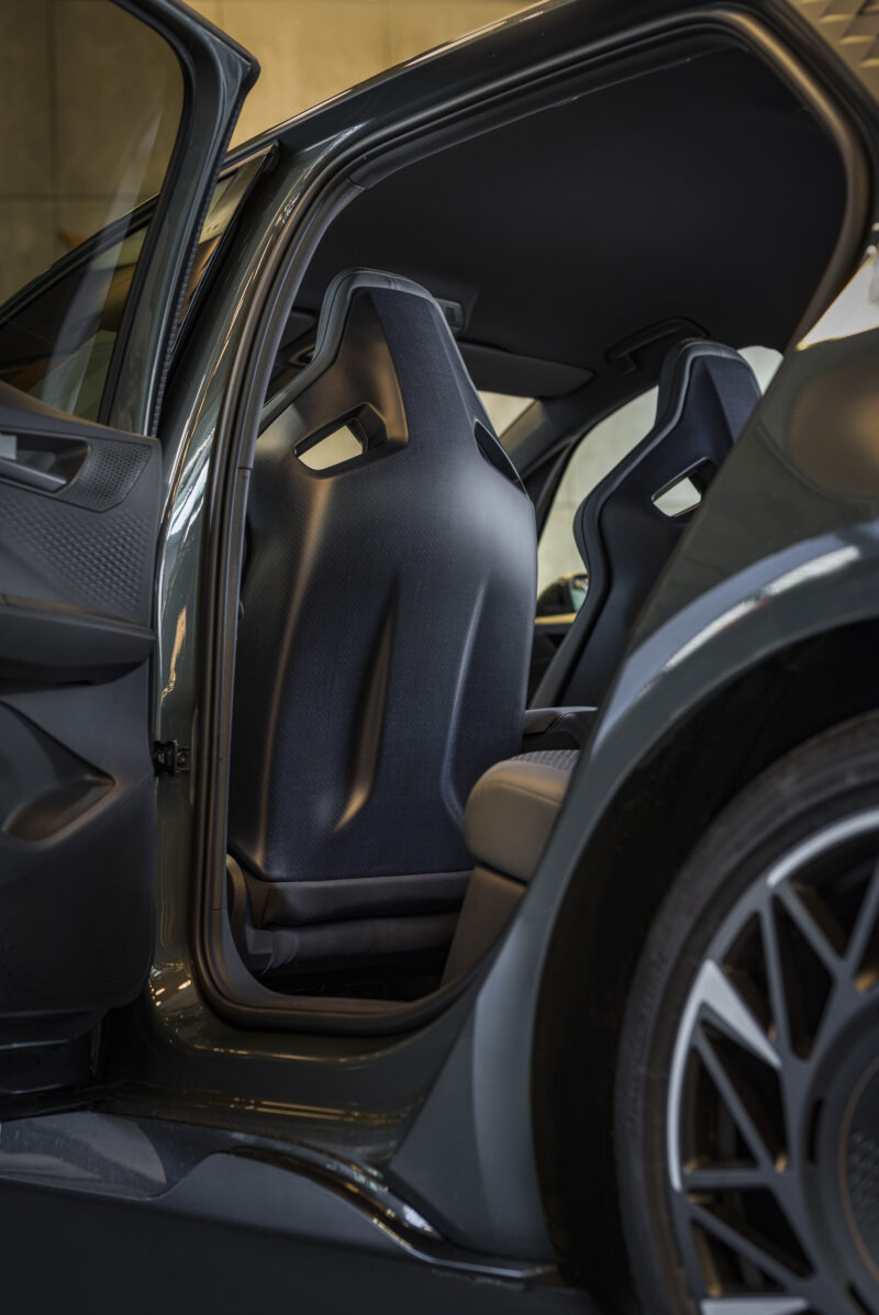Behind the CUP Bucket seats of the CUPRA Born VZ driving sustainability 05 HQ