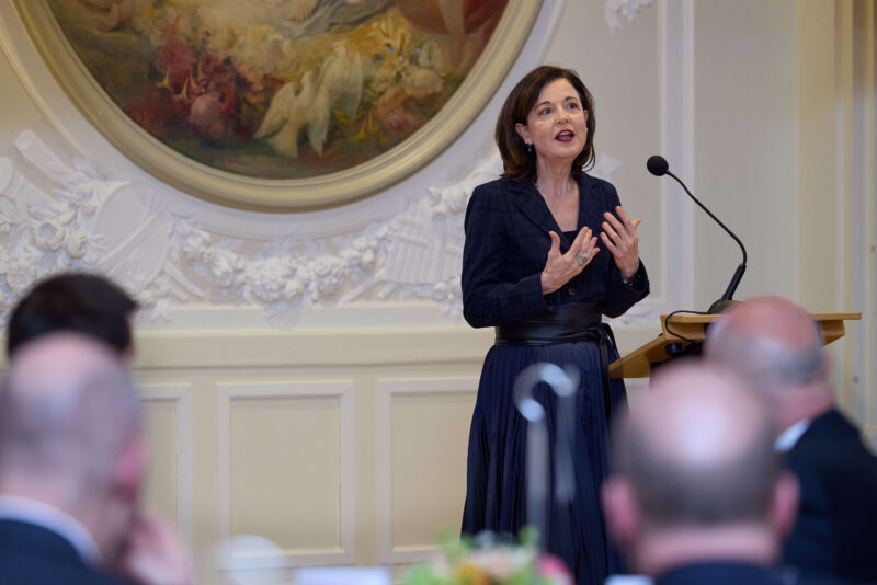 Regine Sauter FDP Praesidentin Parlamentarische Gruppe fuer die Textilwirtschaft