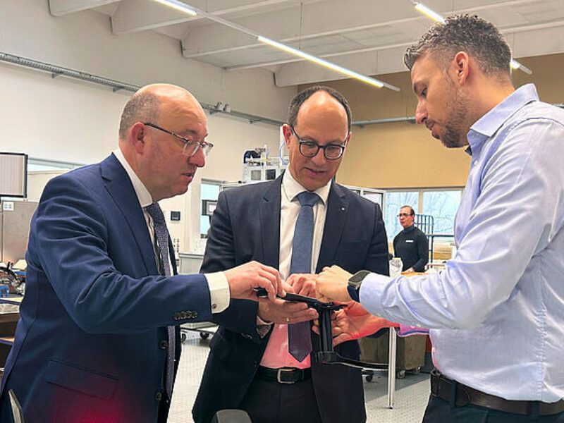 Csm st Galler Regierung besucht BIONTEC 13 1 126380a643